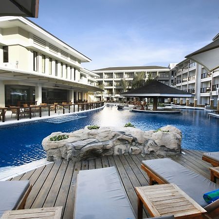Henann Lagoon Resort Balabag  Buitenkant foto